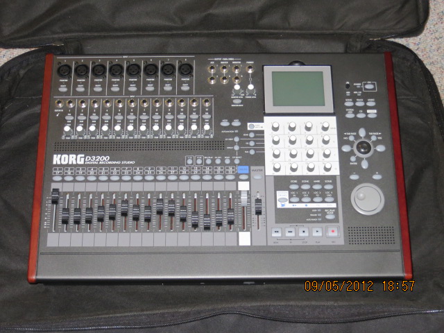 Korg D3200